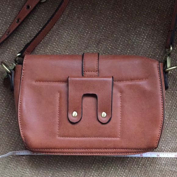 Beautiful cross body/ fanny pack - Picture 3 of 6